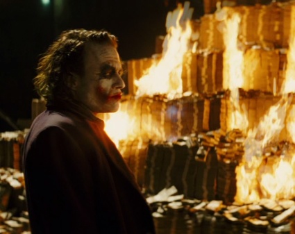 joker-burning-money